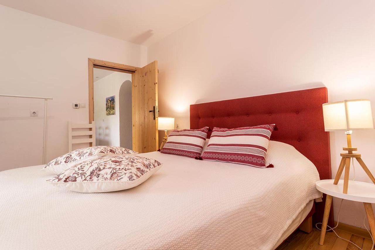 Garmen Hills Guest Houses 외부 사진